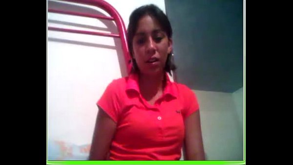 Mira cómo esta chilanga se chinga en su recámara privada