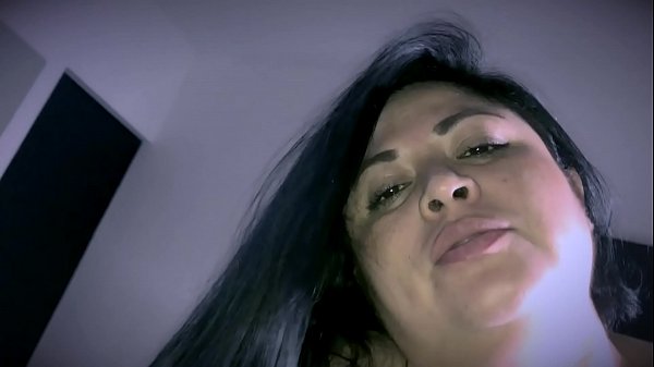 Confesiones de una puta: coge tu verga y dame una mamada tonta.» |