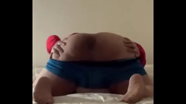 Mamando Verga y Bajita en Azul