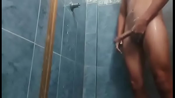 Putas de Monterrey te cogan su verga en la ducha mamada y tragada»  Título: «Jalandome la verga» Descripción visual de la imagen: Una mujer está parada en el baño y se le lame el coño Categorías: Categorías: Monterrey