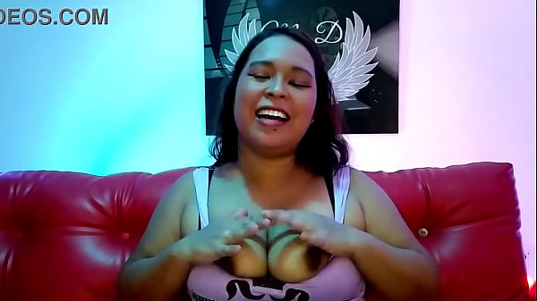 Sexo oral de una jodida perra con verga en Cancun