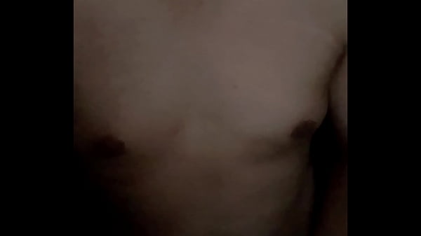 Sexo en el kachondiux de Monterrey: la perra se chupa el rico coger