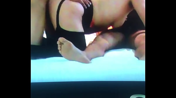 Trio Poblano: Mujer en Bikini y sus Putas Amigas